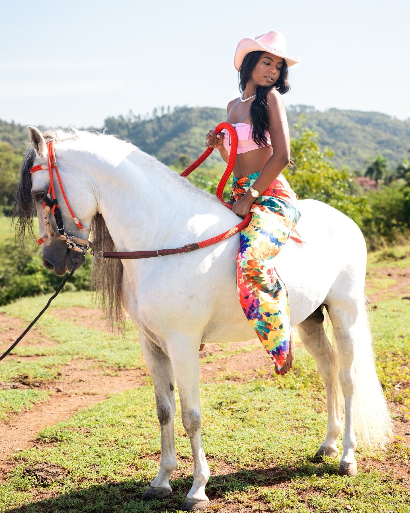 Photoshoot en caballo con @keily.17_ 
&mdash;&mdash;

sajoma #sanjosedelasmatas #sanjosedelasmatas🌴 #fotograf&iacute;a #fotos#fotoshootbaby #photoahoots