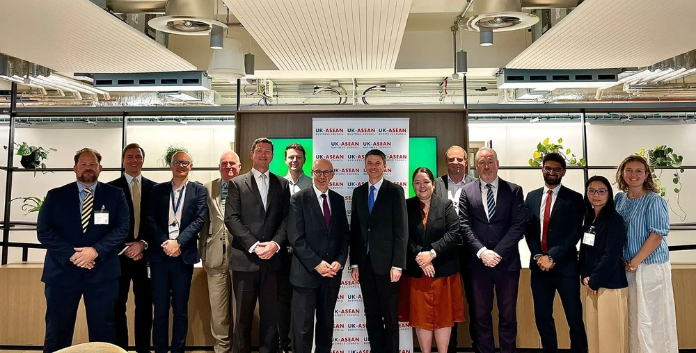 UKABC Roundtable with Matt Western MP (2).jpeg