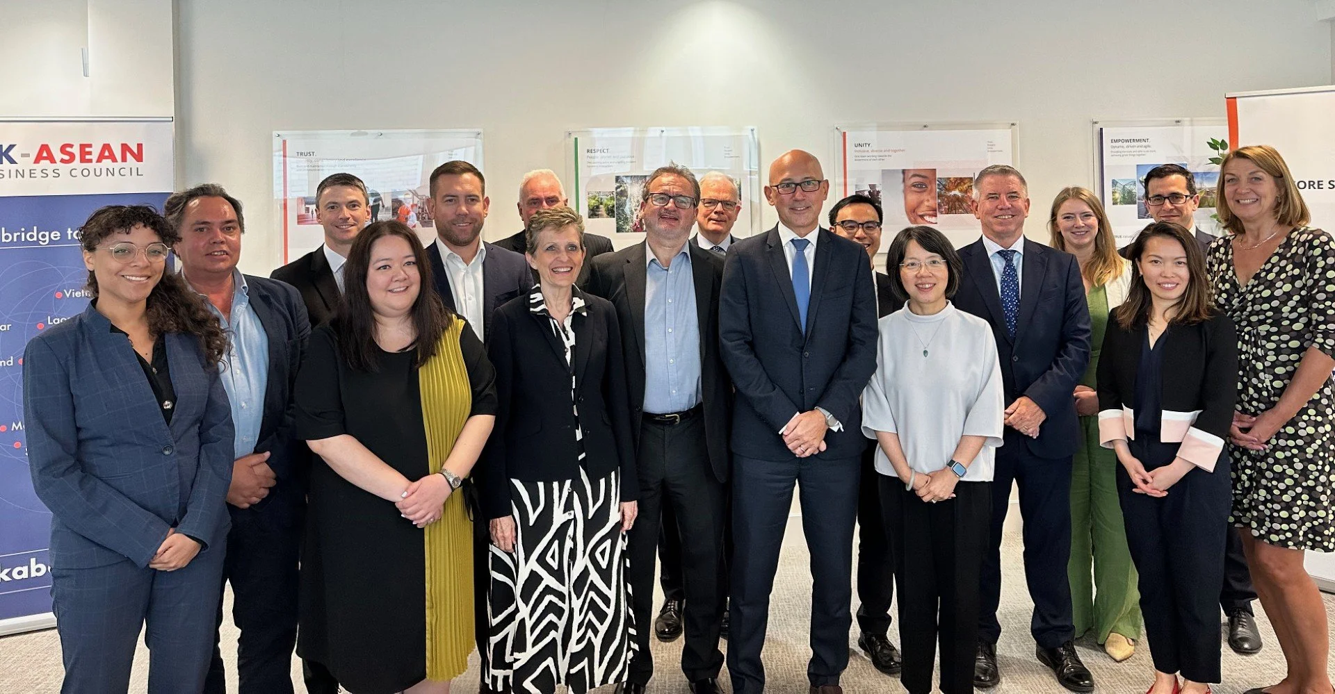 UKABC Roundtable with Mark Gooding OBE, British Ambassador to Thailand ...