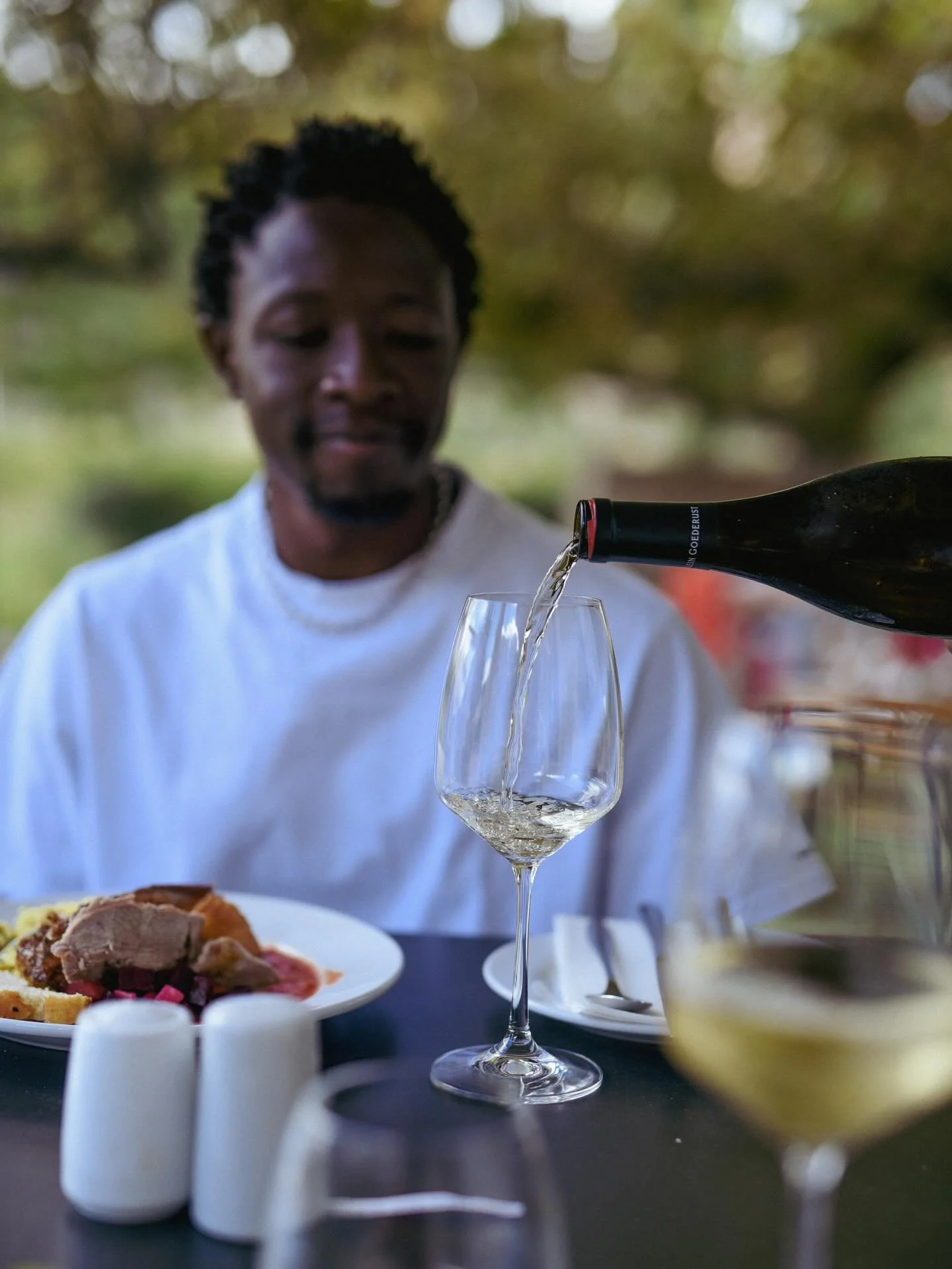 Sundays done right

We spent the afternoon at Klein Goederust soaking up the views, the vibes, and that buffet, fresh, generous, and seriously worth it. 

Supporting a Black owned wine winery while exploring the Winelands with a Black-owned tour oper
