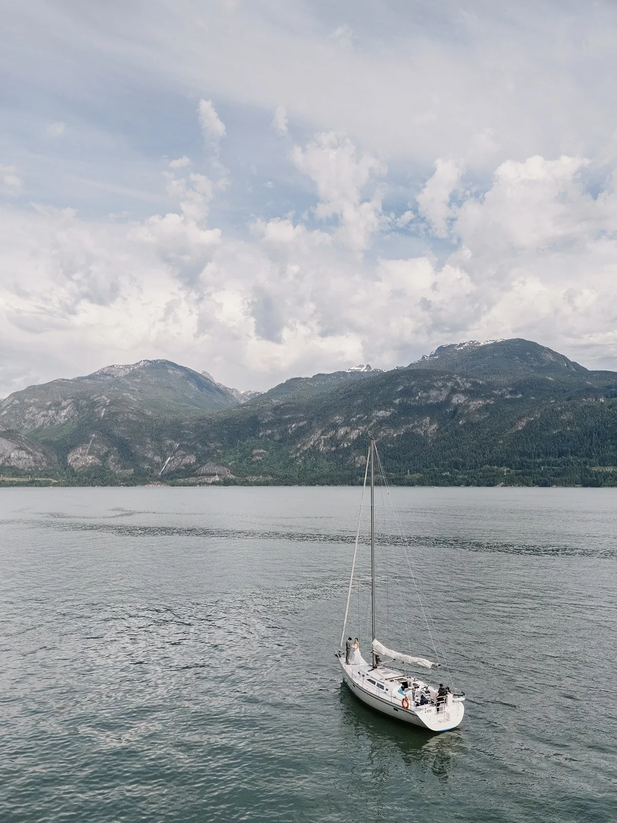 Coast-Romance-Squamish-Elopement-SS0512172752_websize.jpg
