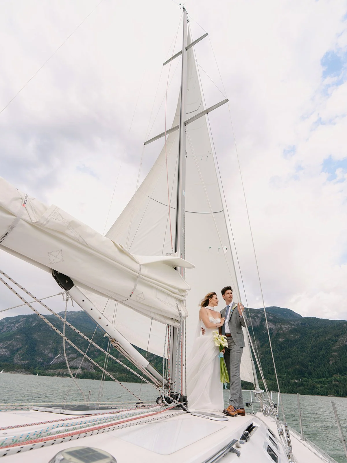 Coast-Romance-Squamish-Elopement-SS0512171809_websize.jpg