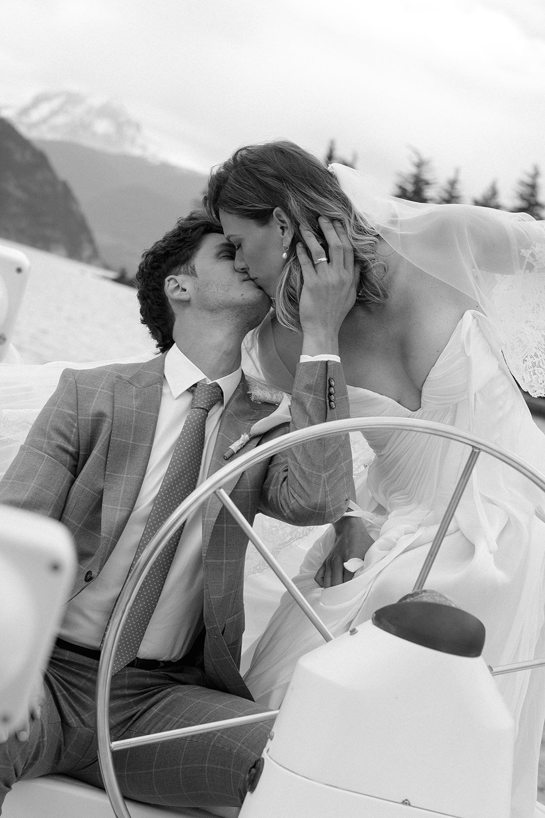Coast-Romance-Squamish-Elopement-SS0512175819_websize.jpg