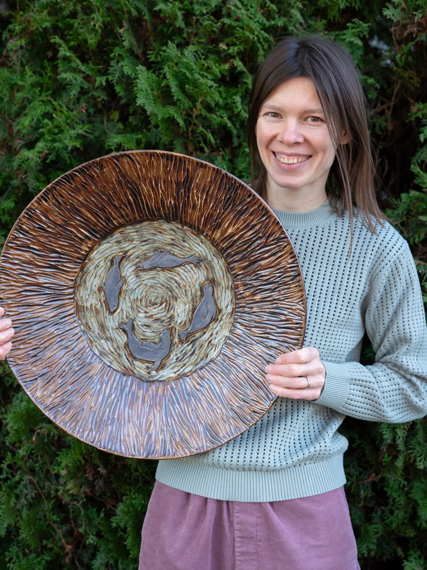 It&rsquo;s finally out of the kiln! I&rsquo;ve been slowly working on this platter for the last 3 months - by far the longest I&rsquo;ve ever worked on any piece... It&rsquo;s also the largest piece I&rsquo;ve ever made! Multiple sessions of trimming