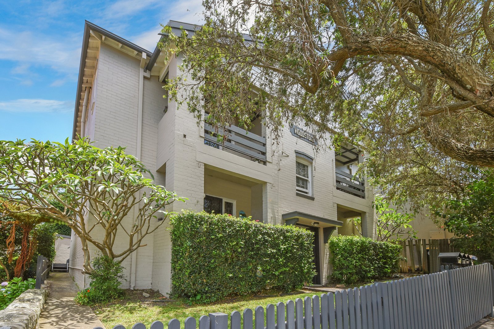 006_Open2view_ID667844-1_4_Claude_Avenue.jpg