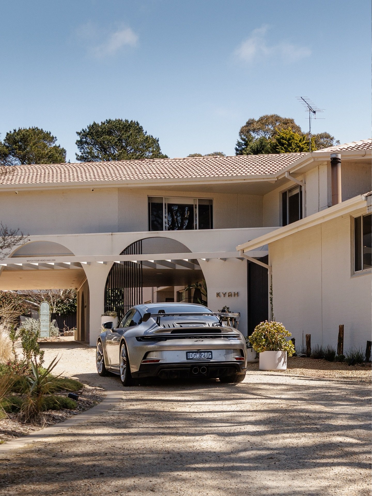 Slow Sunday brunch done right @kyahhotel x @pcnsw