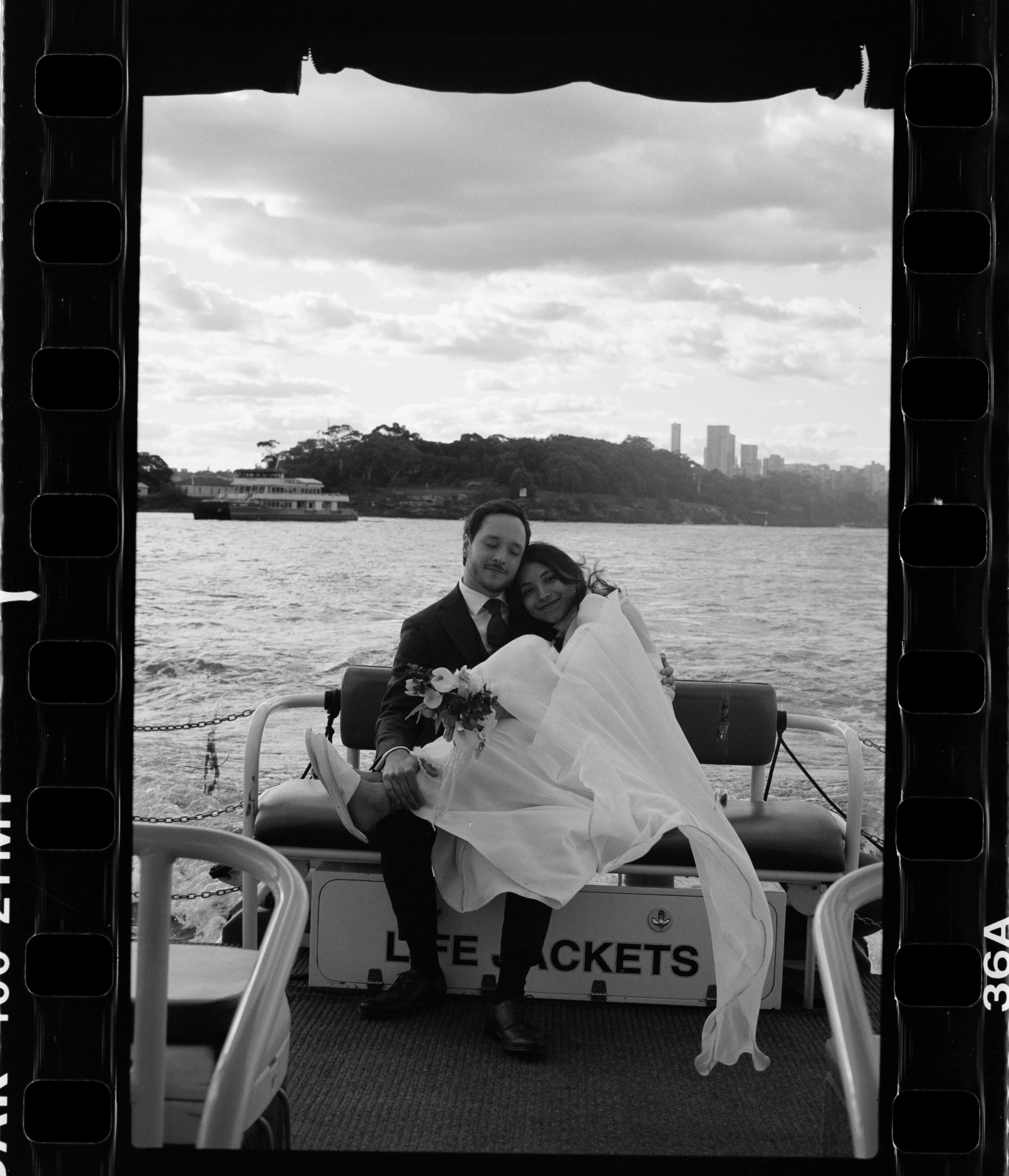 PAOLA&SAM_35MM_WEB_69.jpg