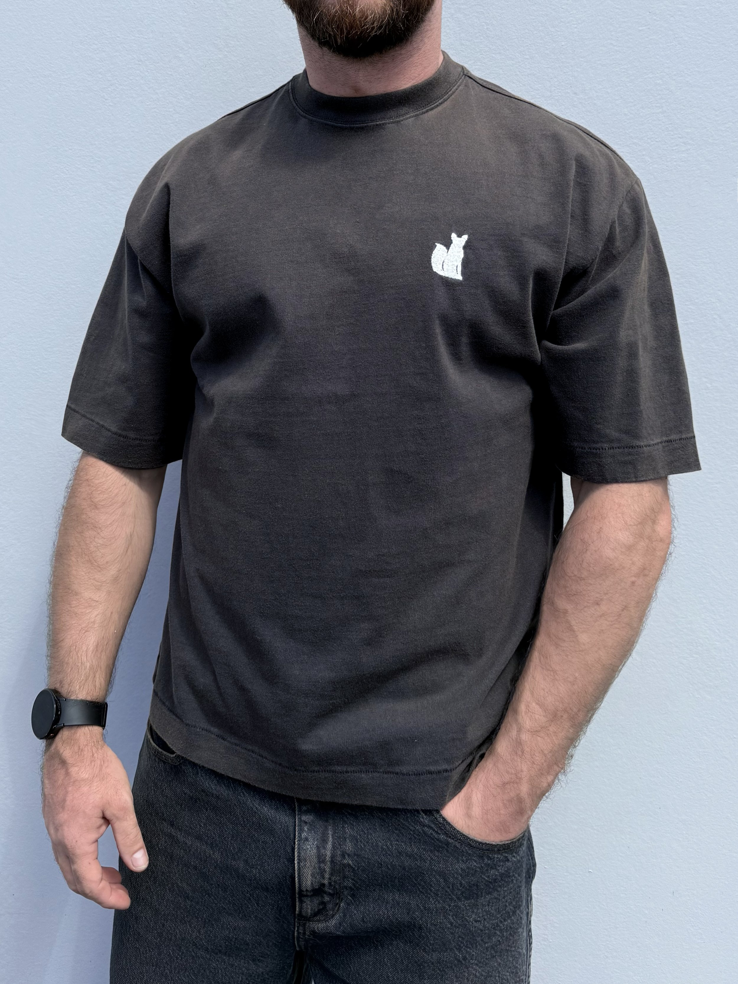 BS_MA_1051_FBK_front.jpg