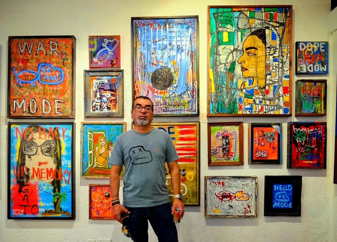 Solo Exhibit: El Ballot