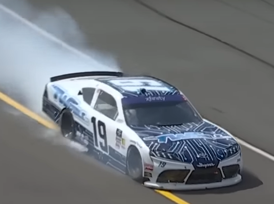 XFINITY: Justin Bonsignore’s engine lets go on early restart at Pocono