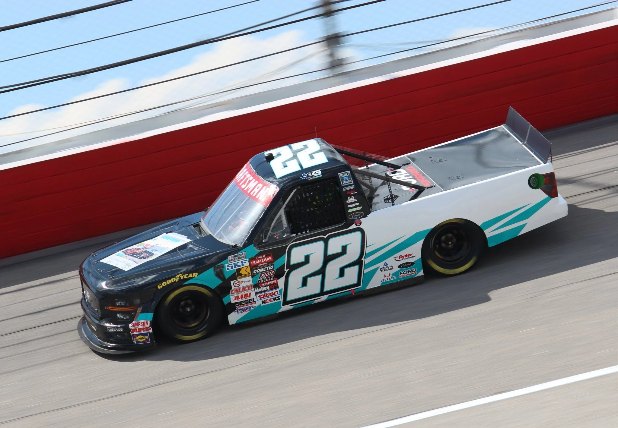 TRUCKS: Clayton Green scores back-to-back last-place finishes during chaotic opening laps at Darlington