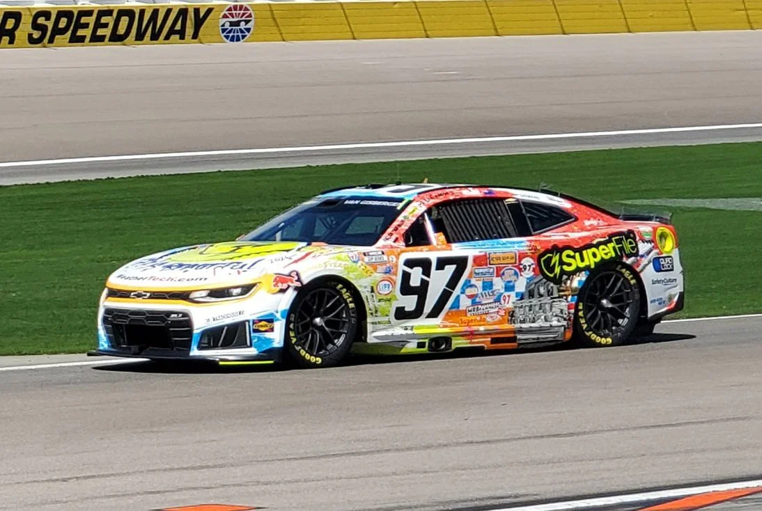 CUP: Shane Van Gisbergen averts first-lap disaster, finishes last on day where not one car enters the garage