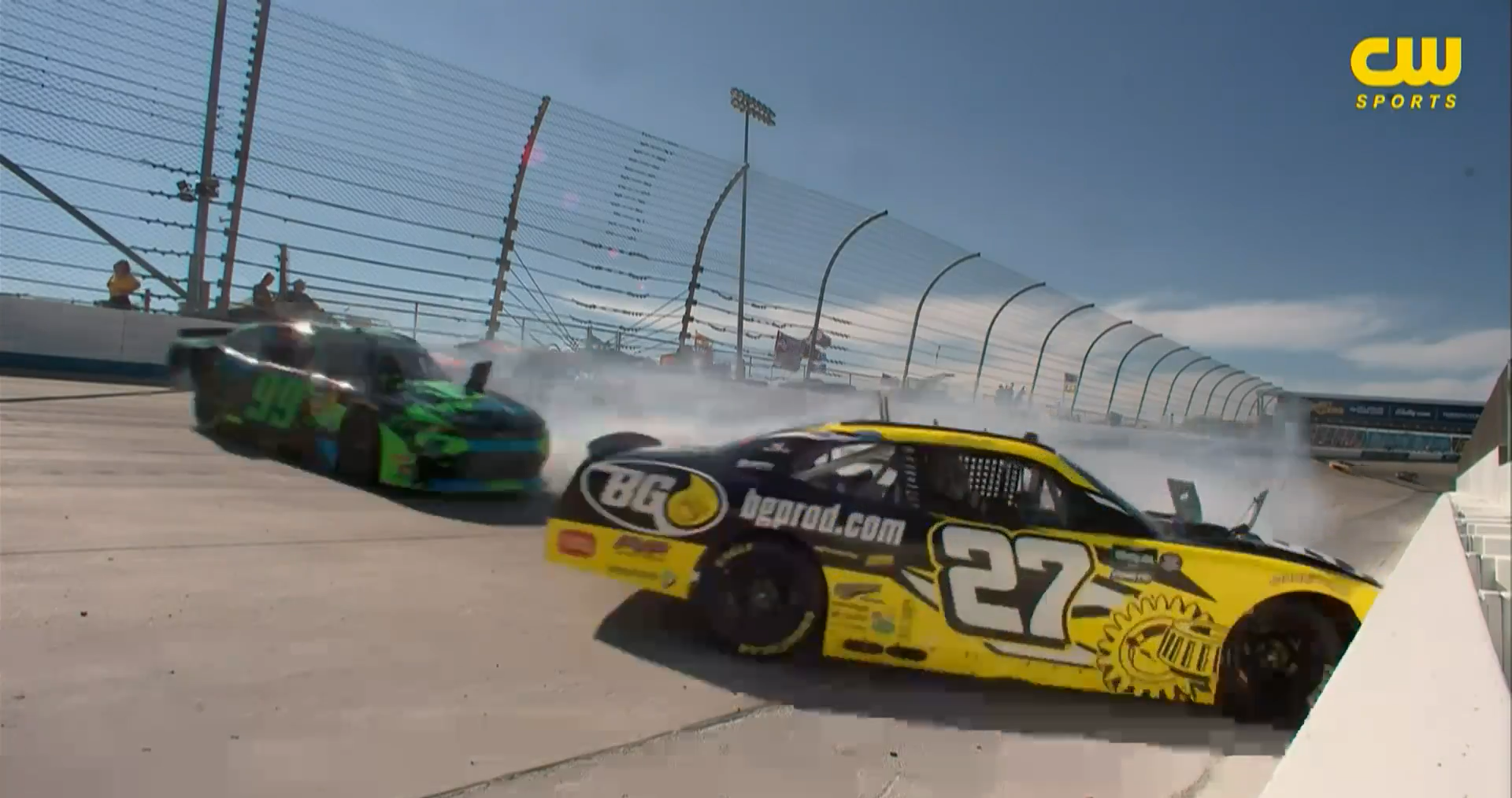 O’REILLY: Parker Retzlaff’s rally through Dover field cut short by chain-reaction on the backstretch