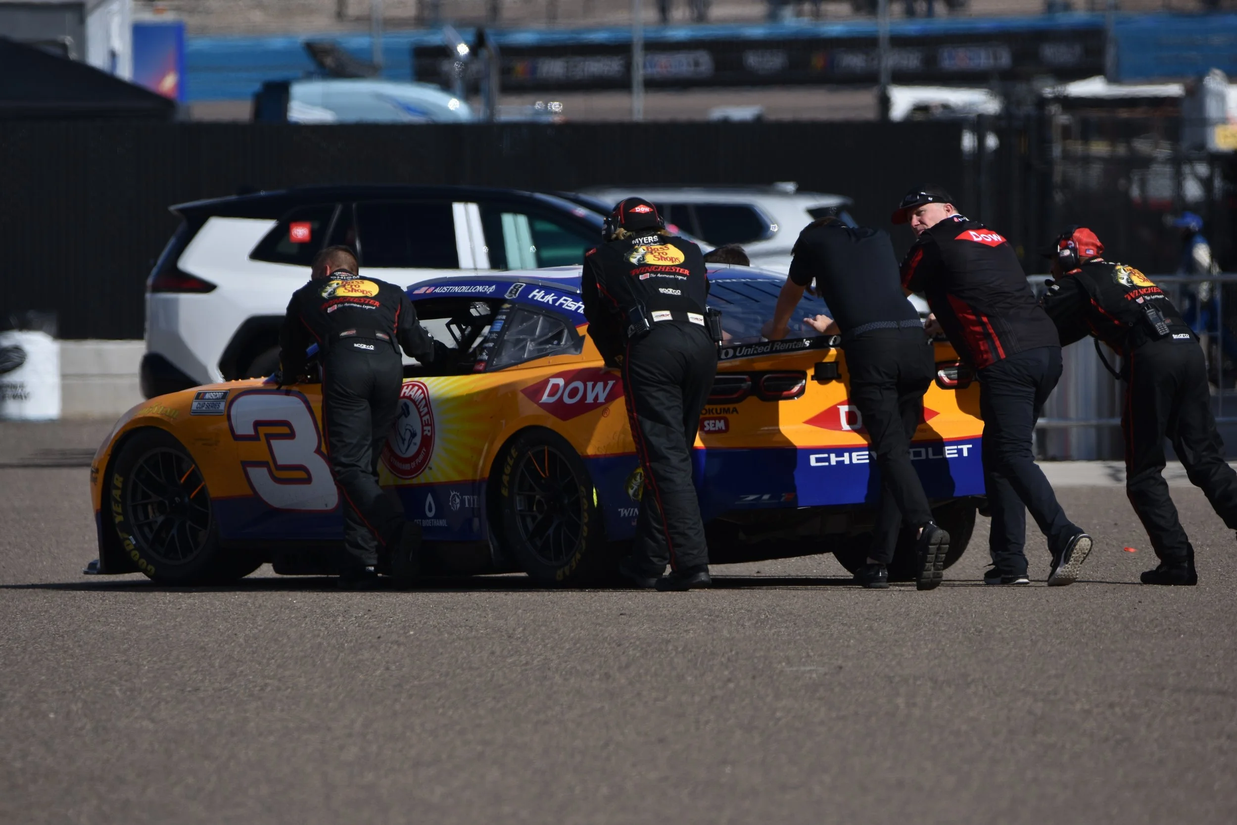 CUP: Austin Dillon suffers one of many flat tires in Phoenix, then is caught by a returning Michael McDowell