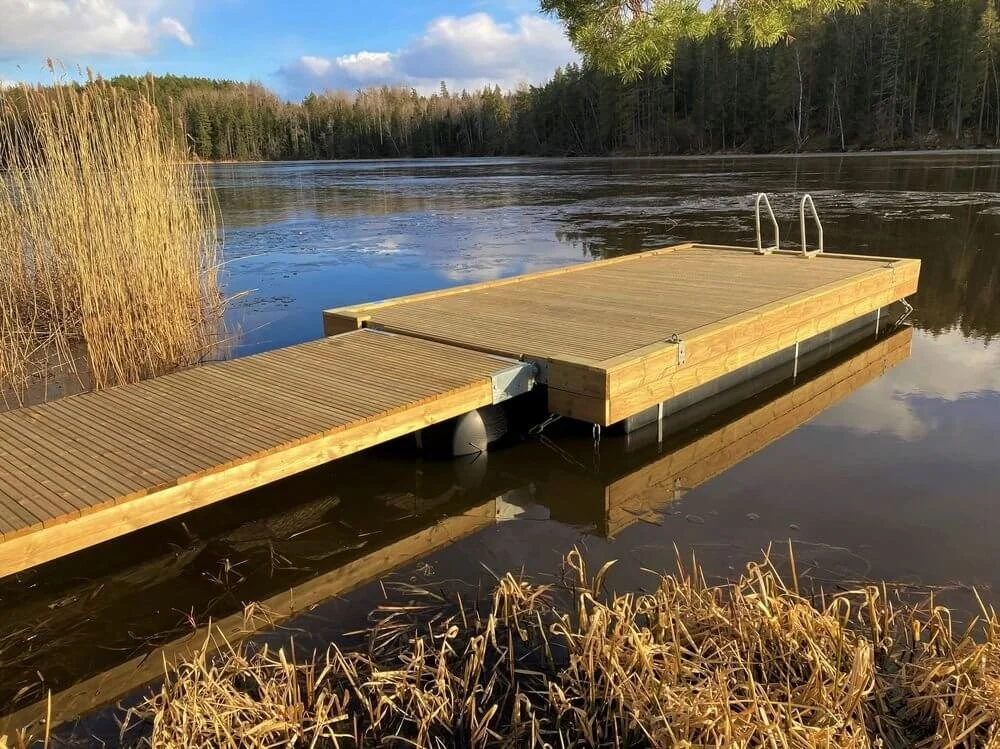 Flytbrygga som tål is