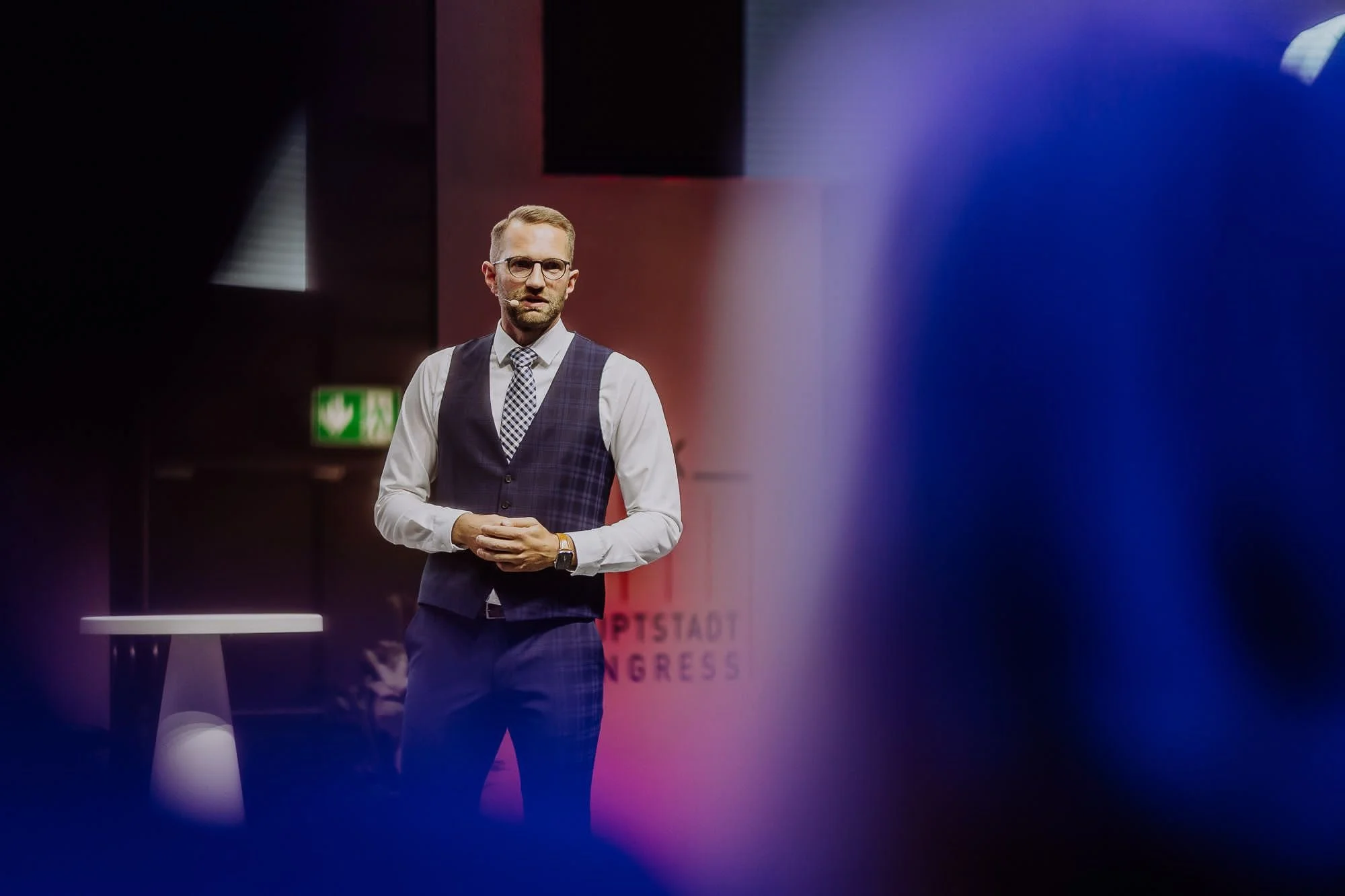 Keynote-Speech – Herausforderungen in der Pflege: Auf dem Weg zu einer nachhaltigen Lösung