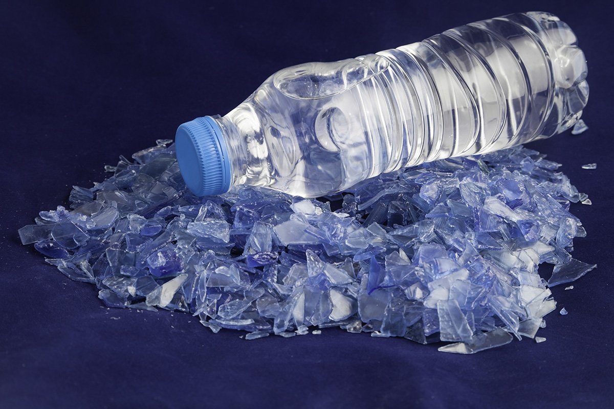 PET-bottle-and-flake.jpg