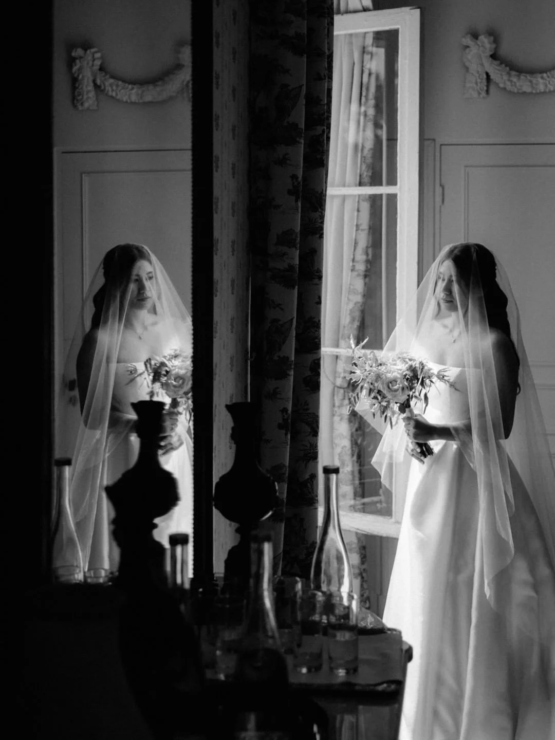 A pastel wedding at Ch&acirc;teau d&rsquo;Aveny 🌸

This wedding was the perfect blend of French elegance and joyful color. A vibrant day filled with soft hues, refined details, and so much love, especially in the stunning floral arrangements, loving