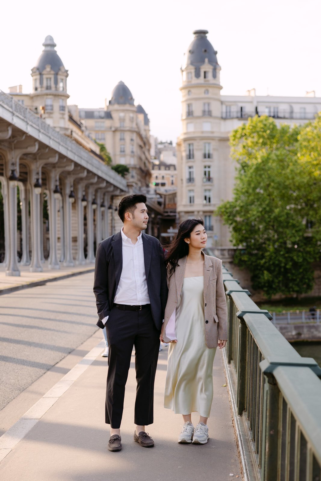 paris-pre-wedding-photoshoot-couple-photographer-00053.jpg