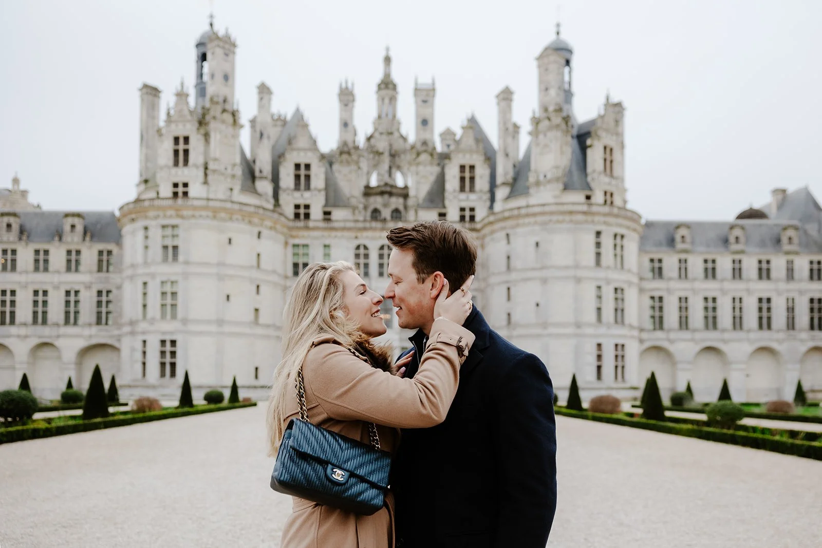 chateau-de-chambord-winter-marriage-proposal-france00011.jpg