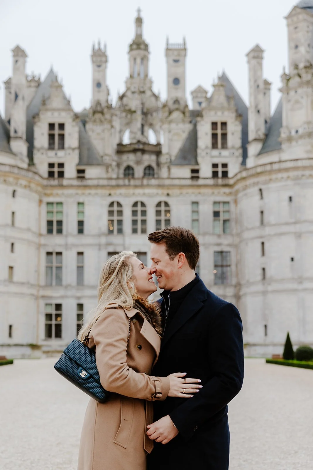 chateau-de-chambord-winter-marriage-proposal-france00008.jpg