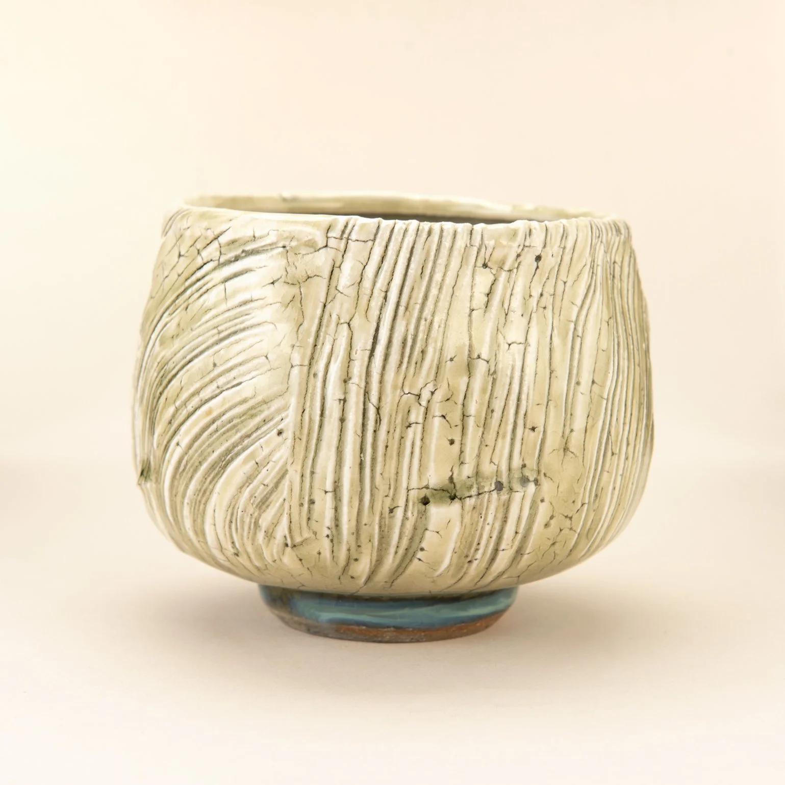 Tea bowl product shot