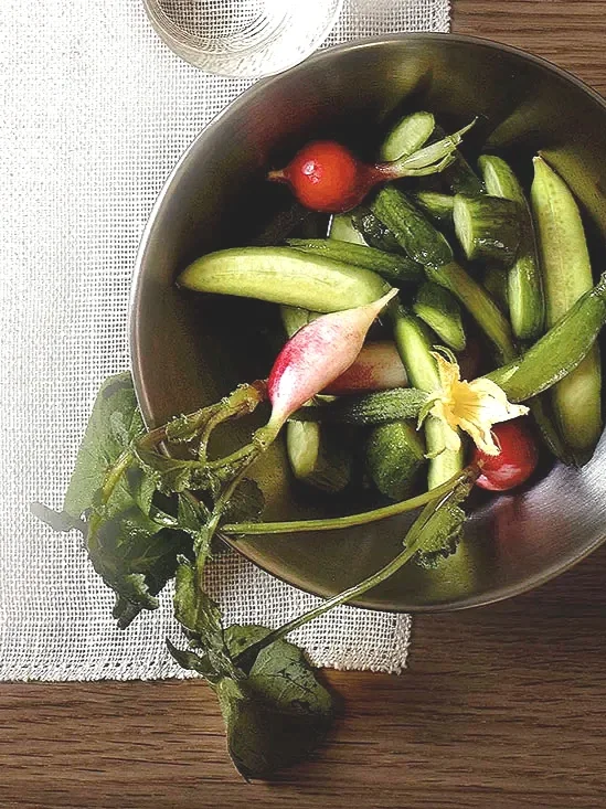 Sesame Radishes