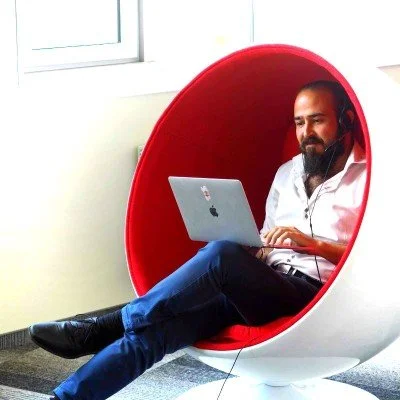 Marco Cuccureddu sharing his testimonial for Bruno Morgante as a Coach and Mentor