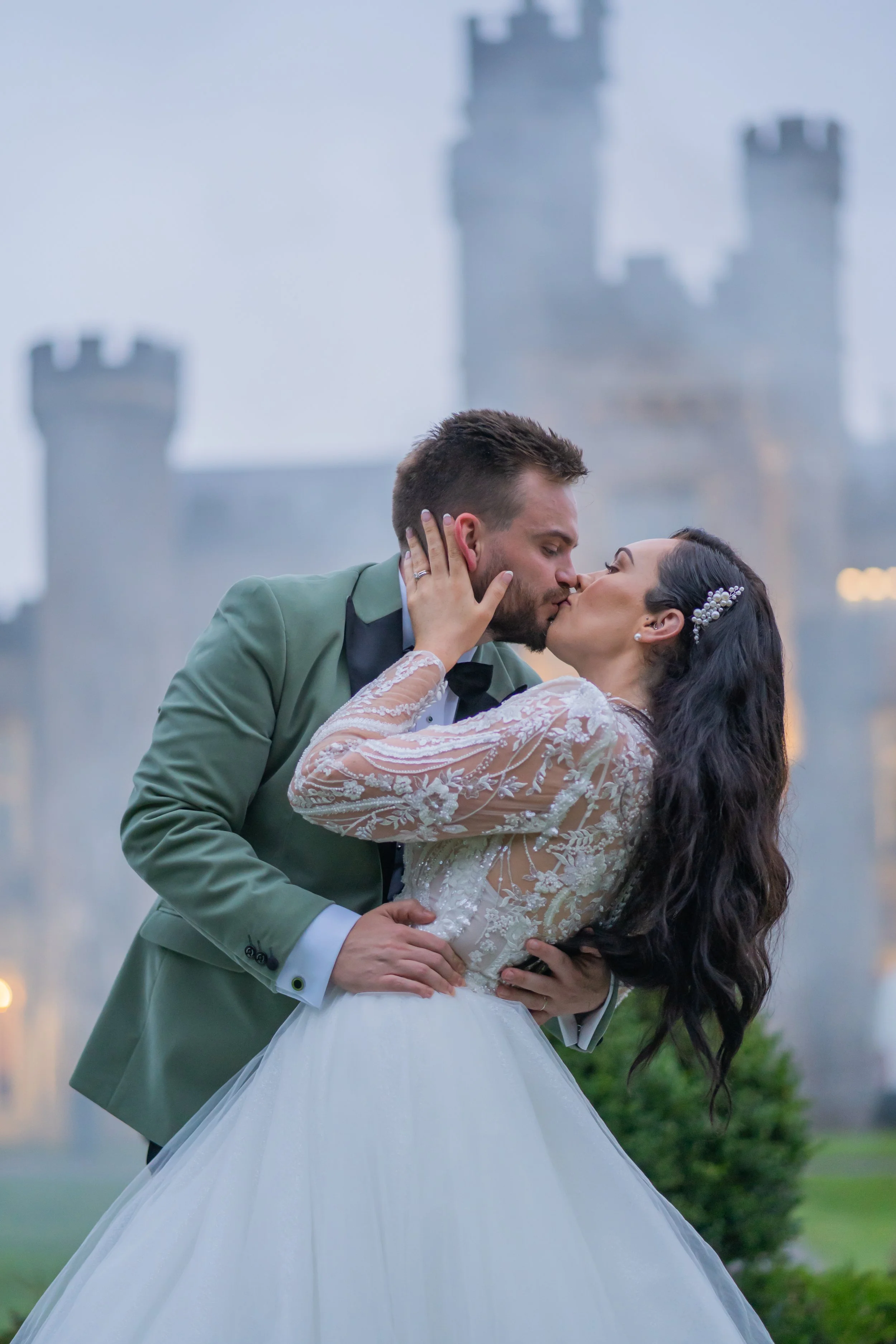 Steffan & Bethany at Hensol Castle by Capture The Moment Cwmbran