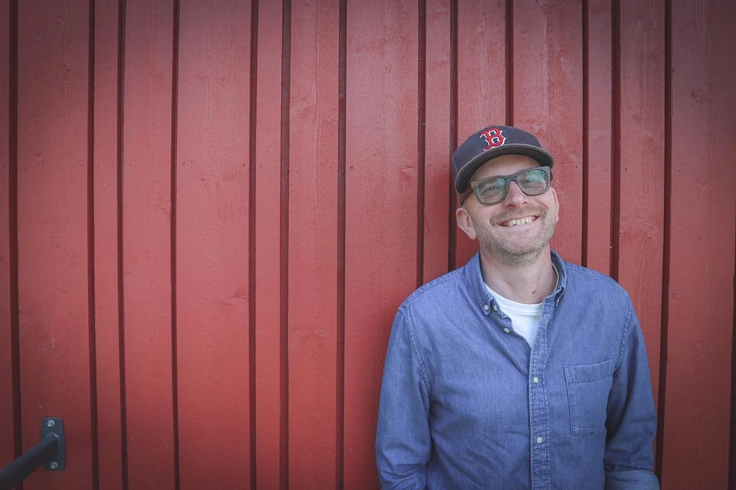 Mitä on sateenkaaritiedostava viestintä?