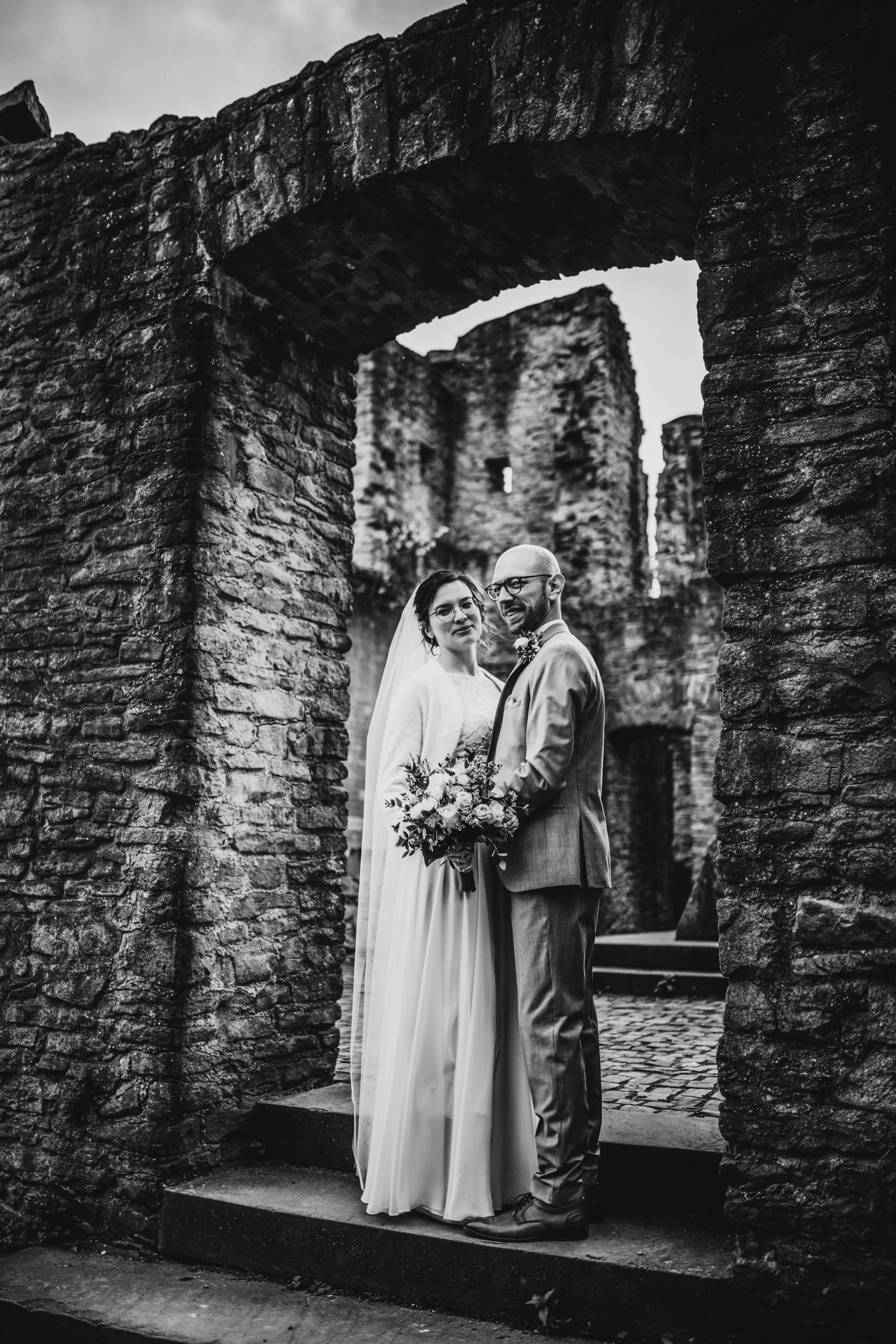 Christina&Oliver-1430BW.jpg