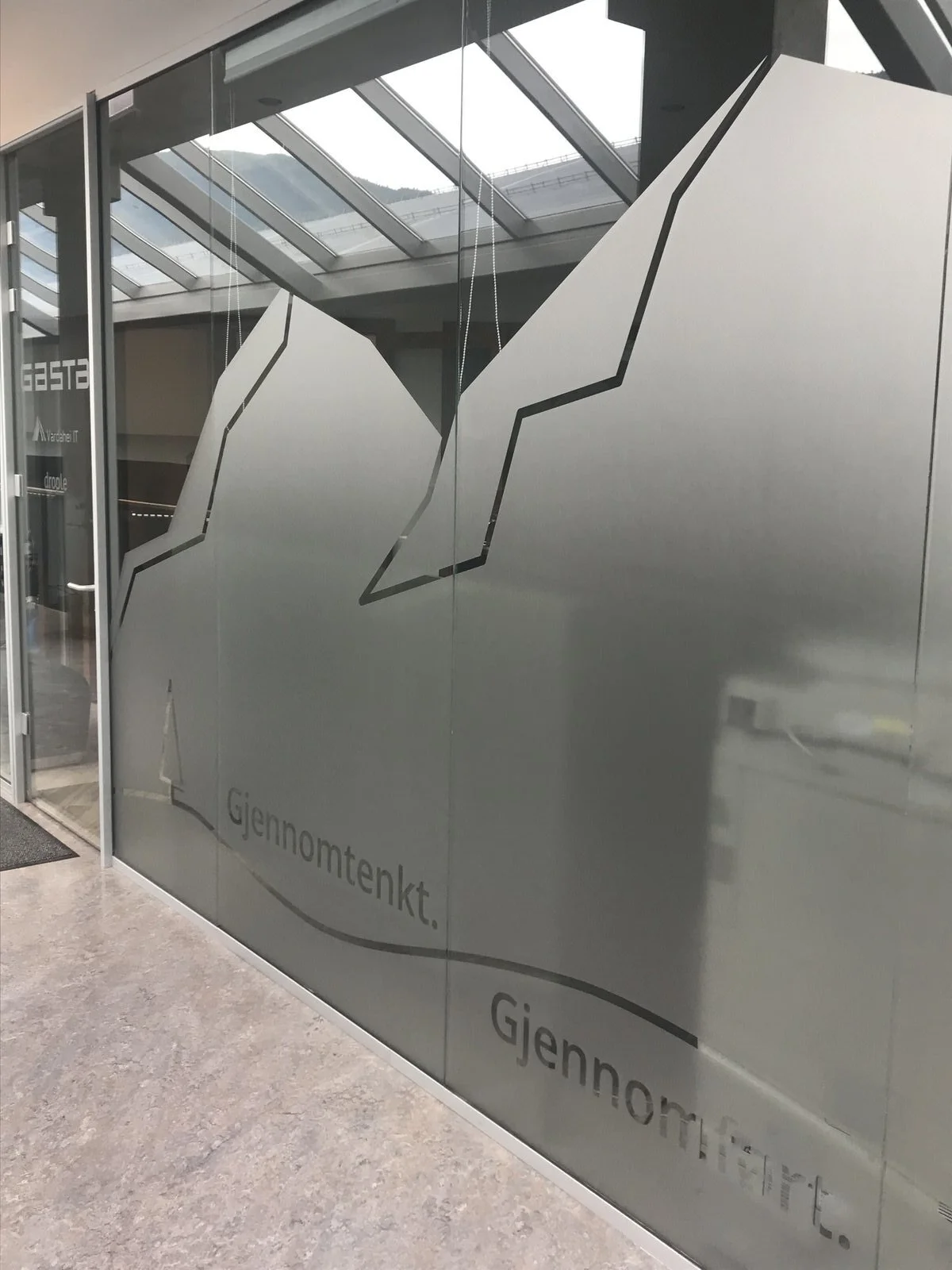 Forsterk kommunikasjonen med illustrasjonar!