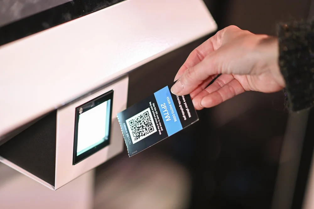 Hawthorn & Kent Distributor of systems that generate revenue across the event space