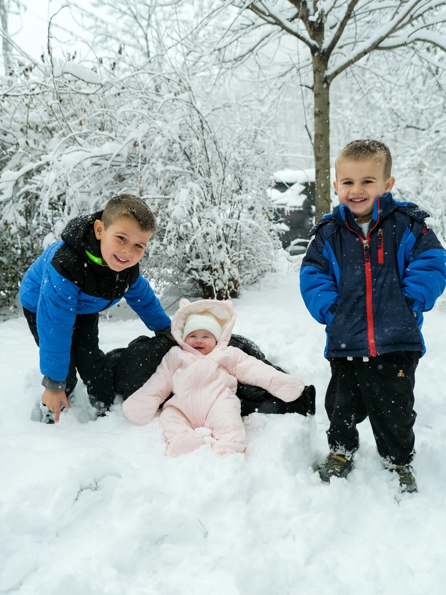 The cool thing about kids? They help you rediscover the magic in all the things. ❄️☃️✨Even with a few meltdowns sprinkled in between.