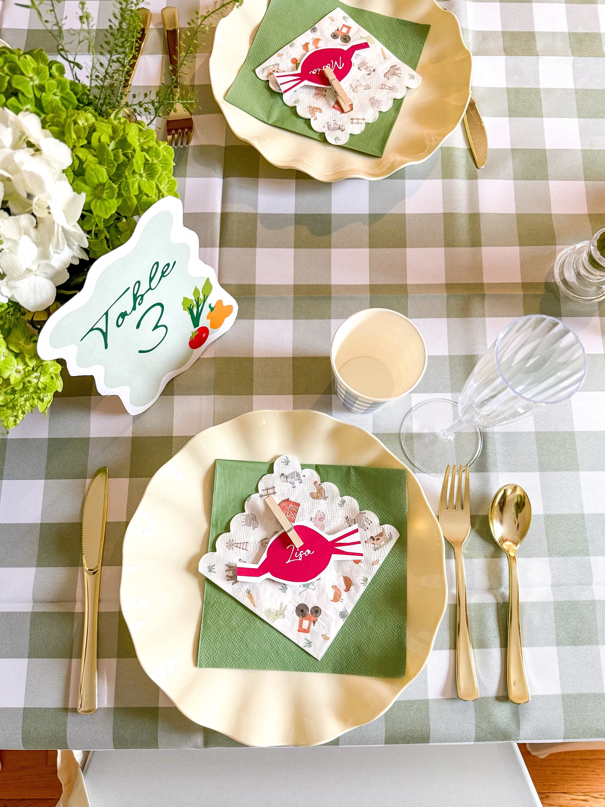 Getting to plan, design, and bring this Locally Grown baby shower to life for my dear friend @mahalpern was a dream come true. Every detail was created with so much love and excitement to celebrated the sweetest little sprout on the way. 

Nothing ma