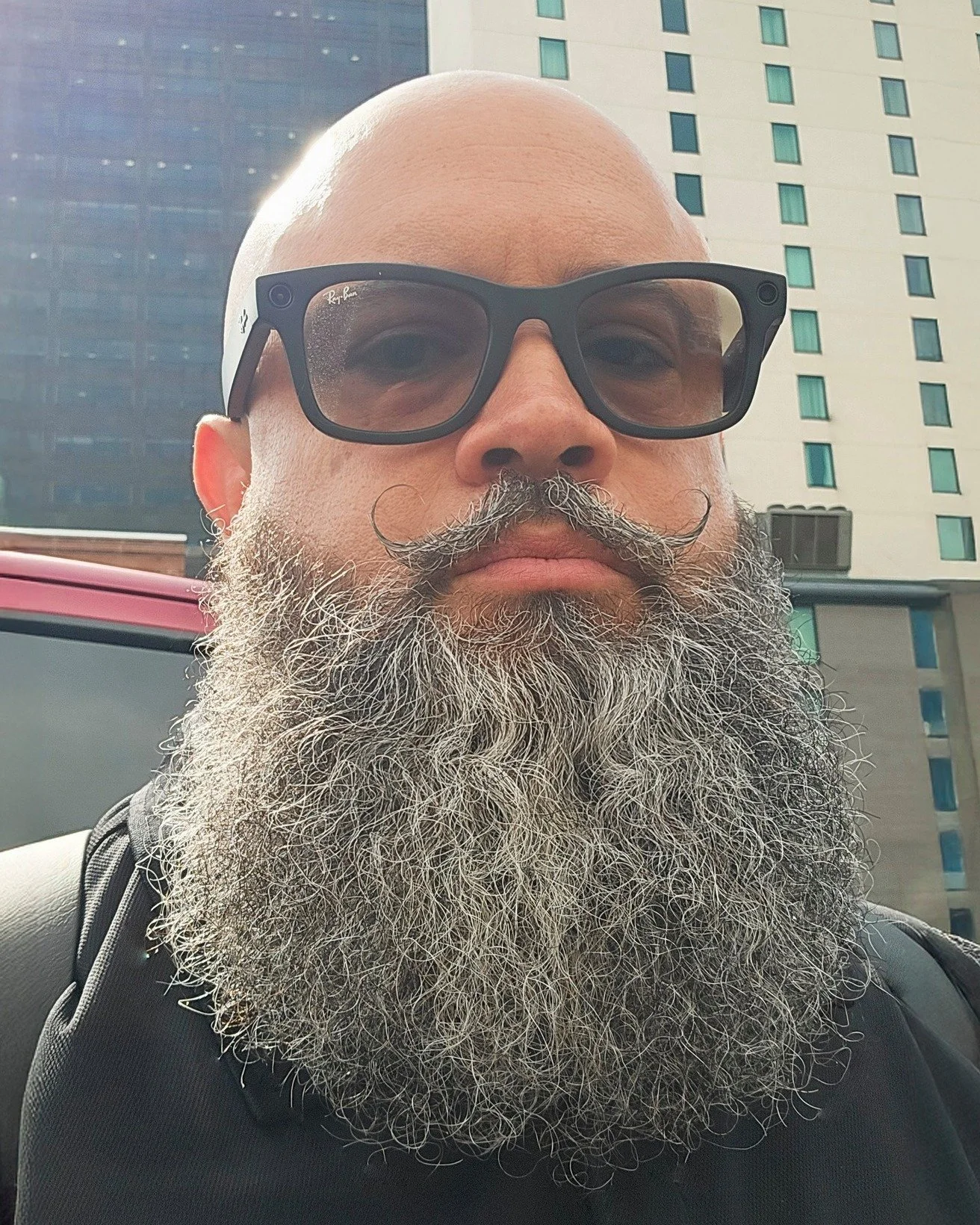 Happy #WorldBeardDay! To all the bearded brothas out there... 

✅ Keep it clean. 🚿
✅ Keep it healthy. 💦
✅ Keep it sexy. 😎
✅ Keep it growing strong. 💪🏼

Over the years, my beard has transformed and become more than just facial hair, it's part of 