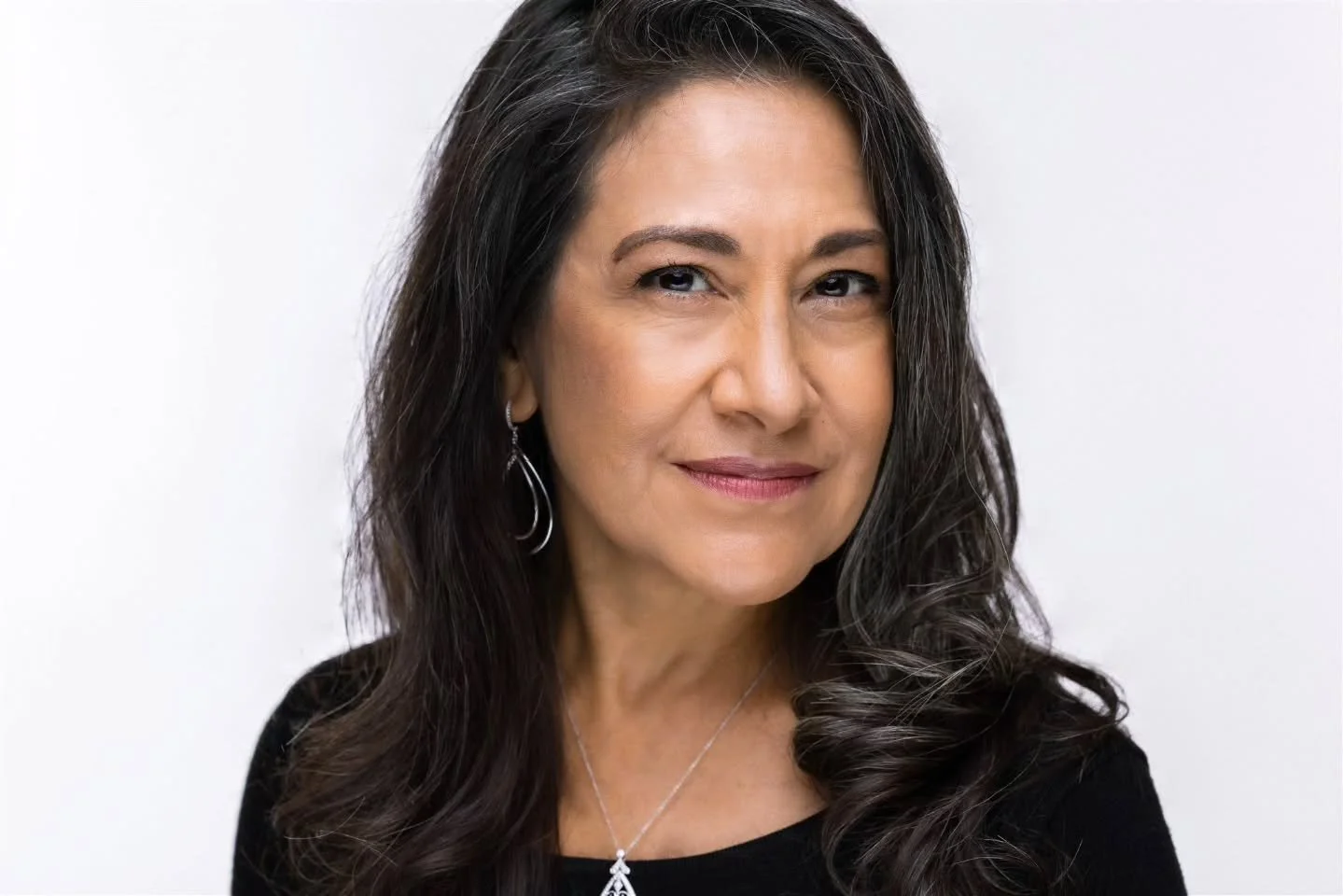 Meet Jennifer Esler, VP &amp; Private Client Relationship Manager extraordinaire at First Horizon Bank. 

She came. She conquered these headshots! 

Photo - @anthonylamothephotography 
Assistant - @anthony.lamothe 
Camera/Lens - @canonusa R5II + 70-2