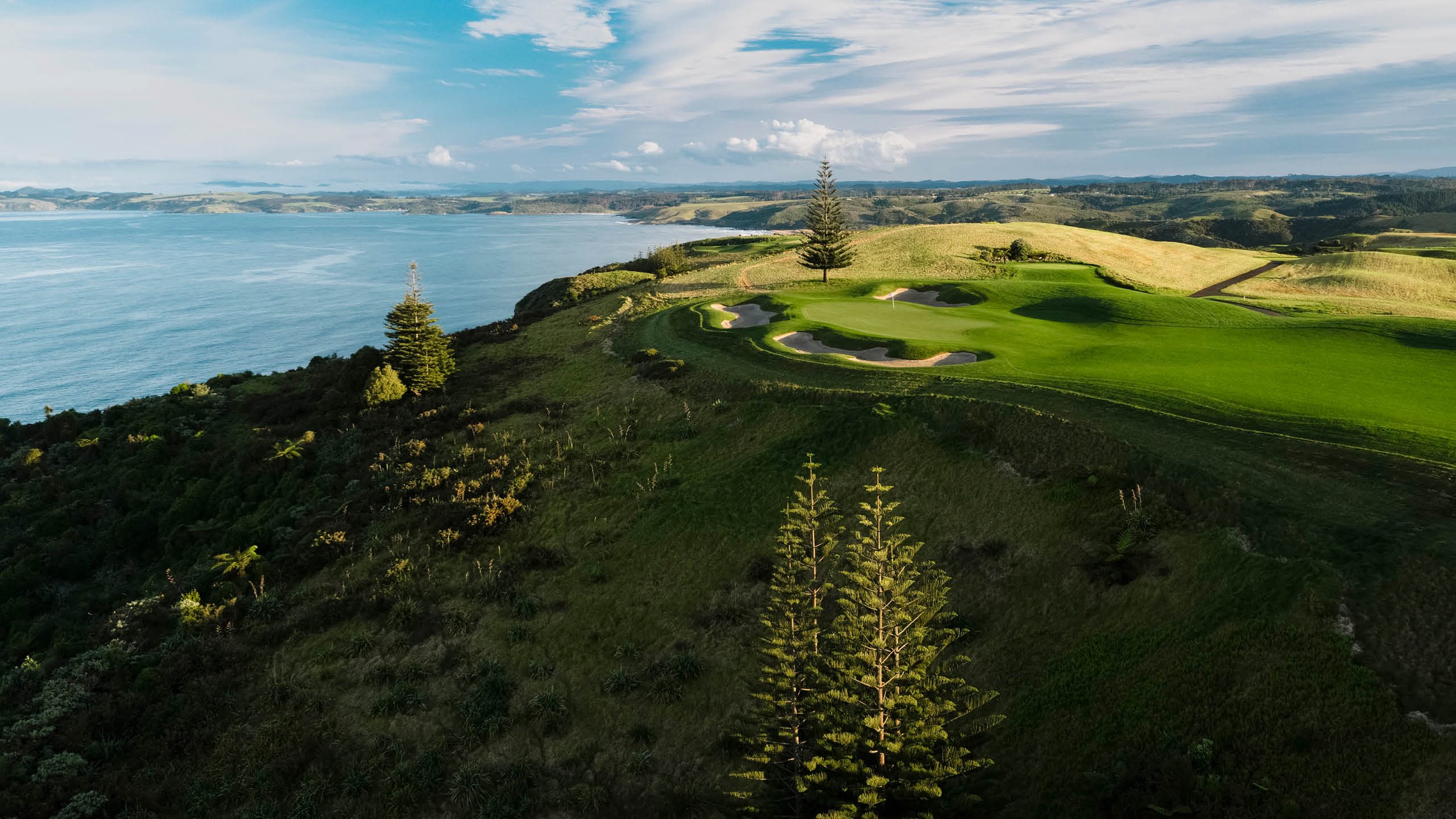 50-Best-New Zealand-Golf-2-Kauri Cliffs.jpg
