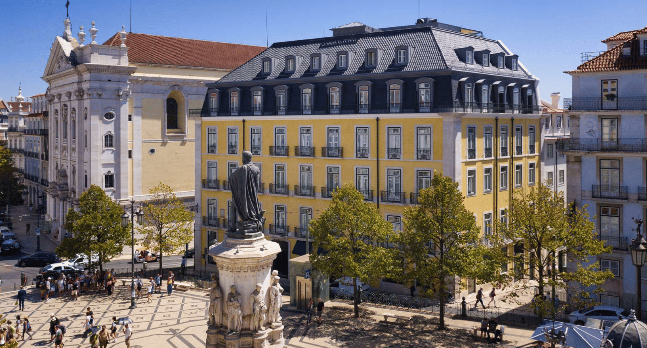 Bairro Alto Hotel 4.png