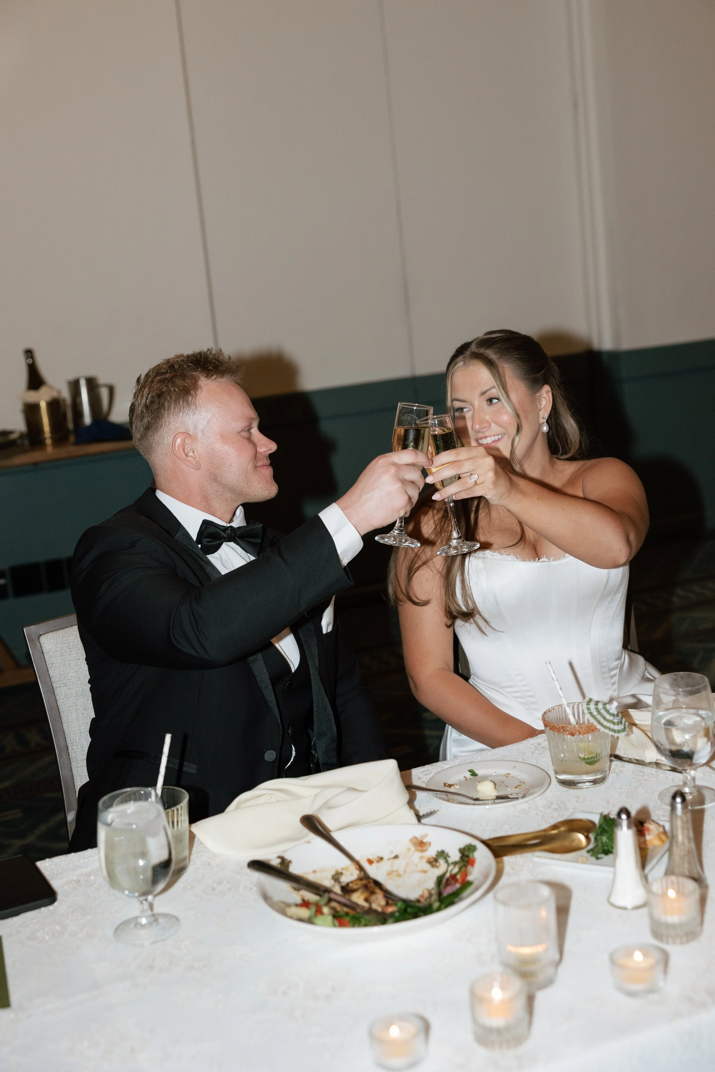 BreezyBPhoto-Godfrey-Wedding-734.jpg