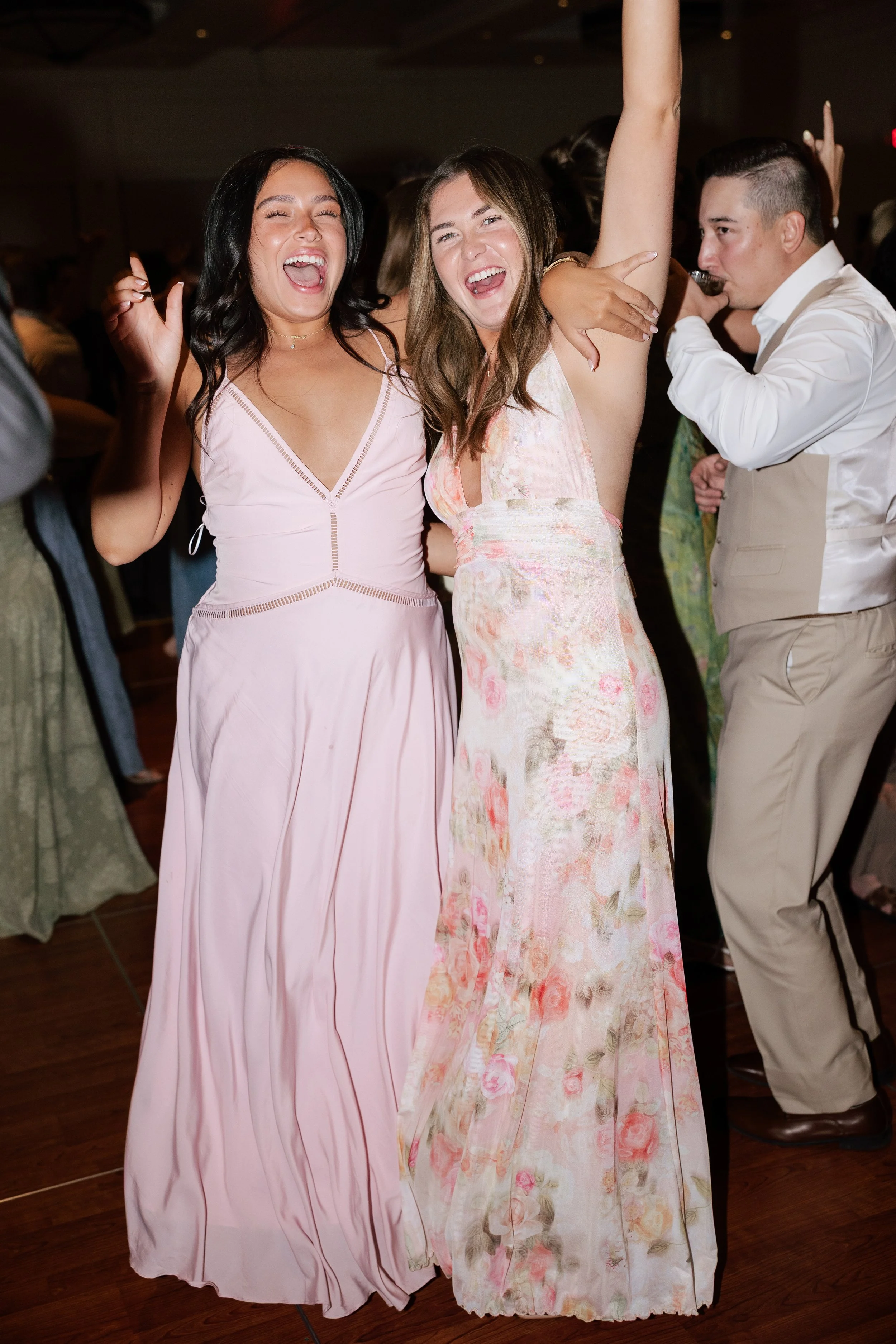 BreezyBPhoto-Godfrey-Wedding-780.jpg