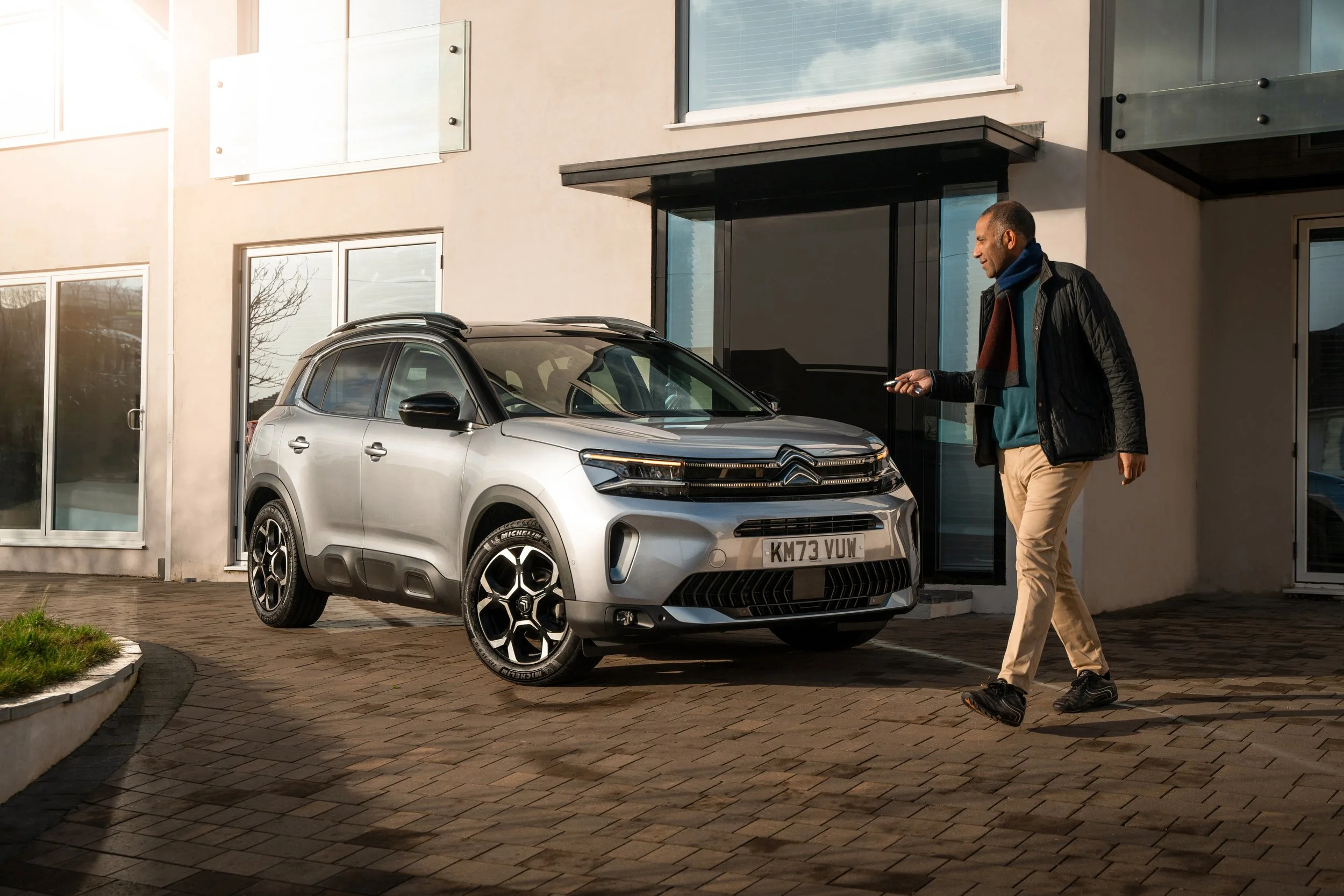 Moshi, Citroen C5 Aircross, SW - by Visually Rich 03176.jpg