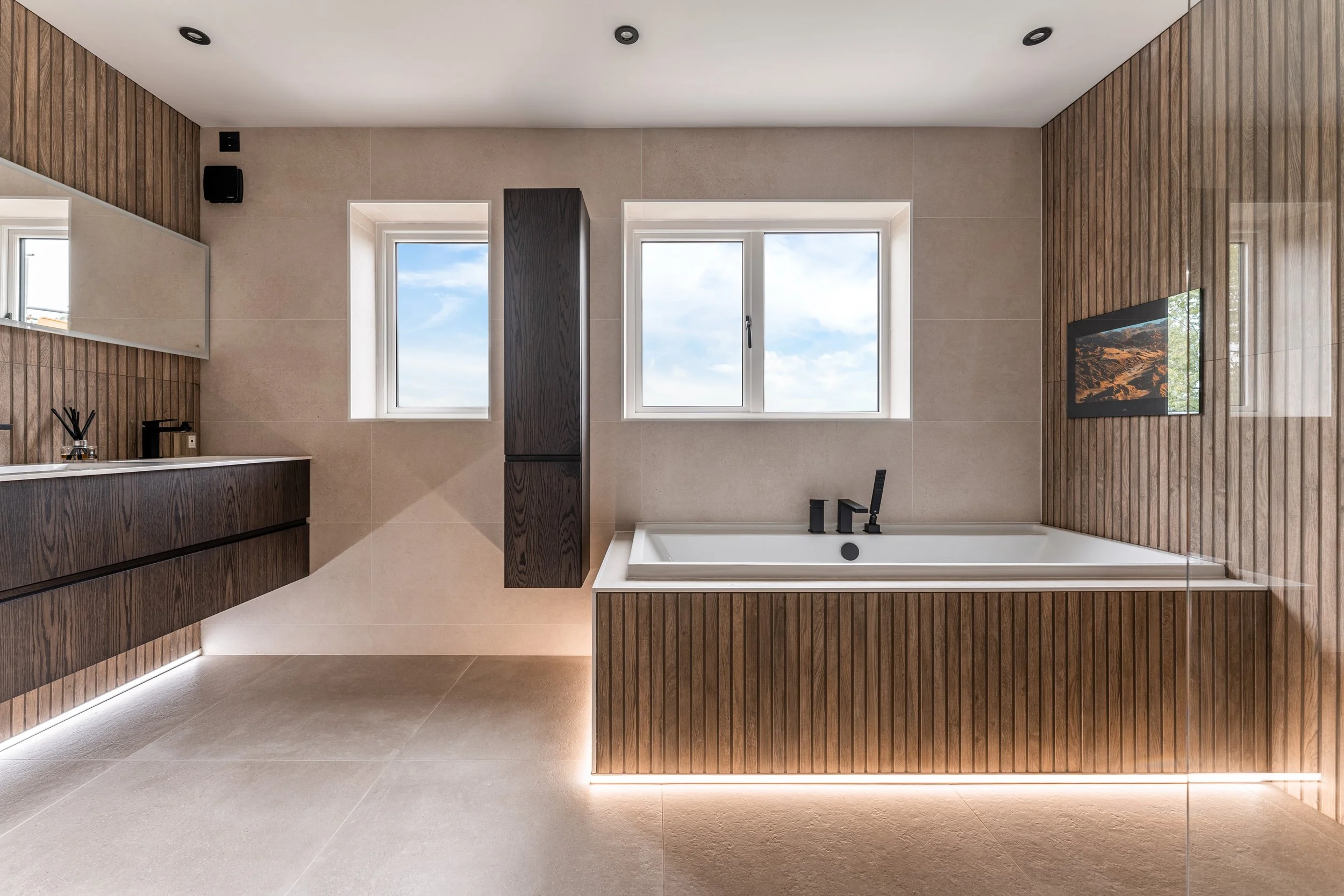 AB Estate agent photography  - by Visually Rich 03177.jpg