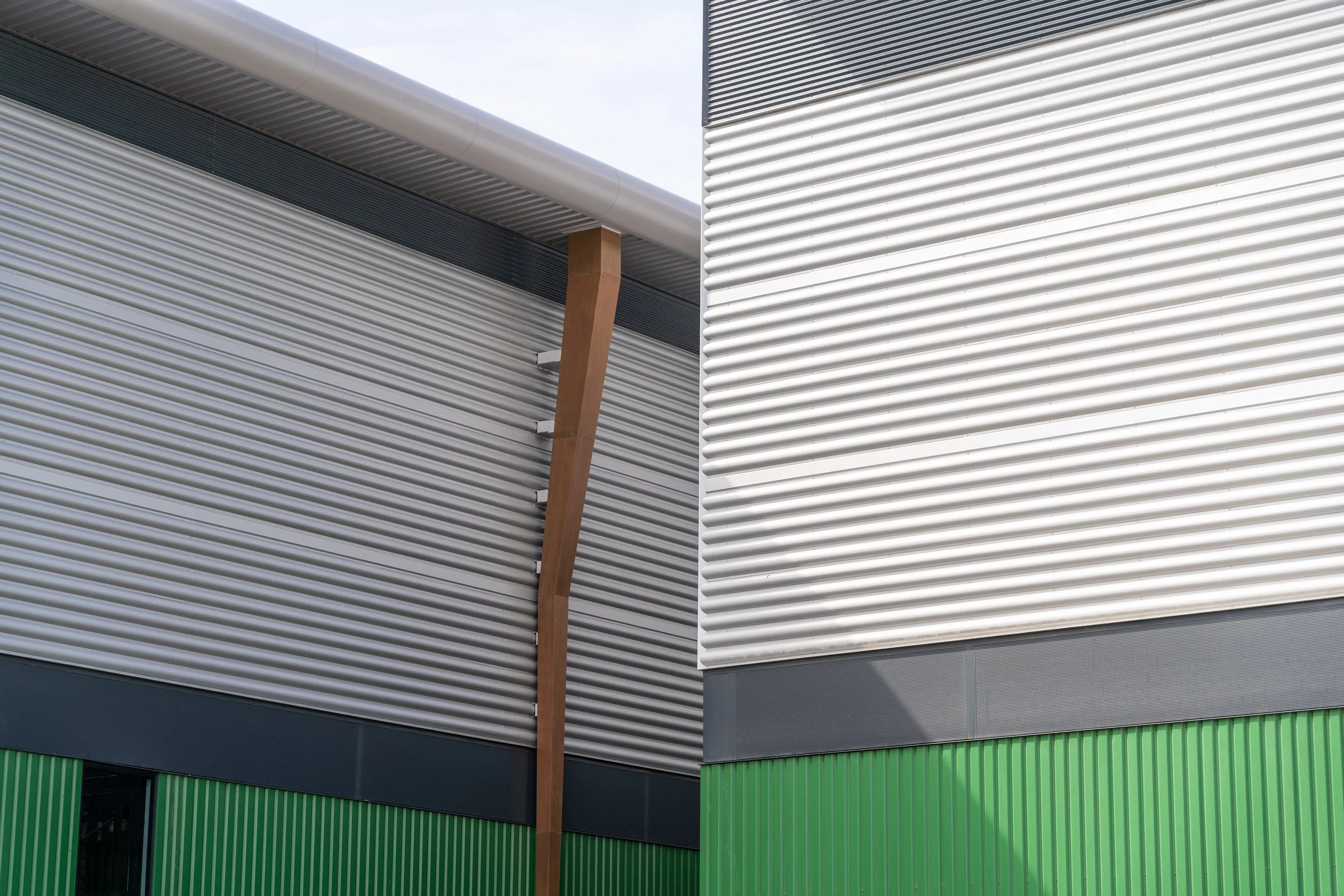 AMZ, Chetwoods, Milton Keynes - by Visually Rich 09917.jpg