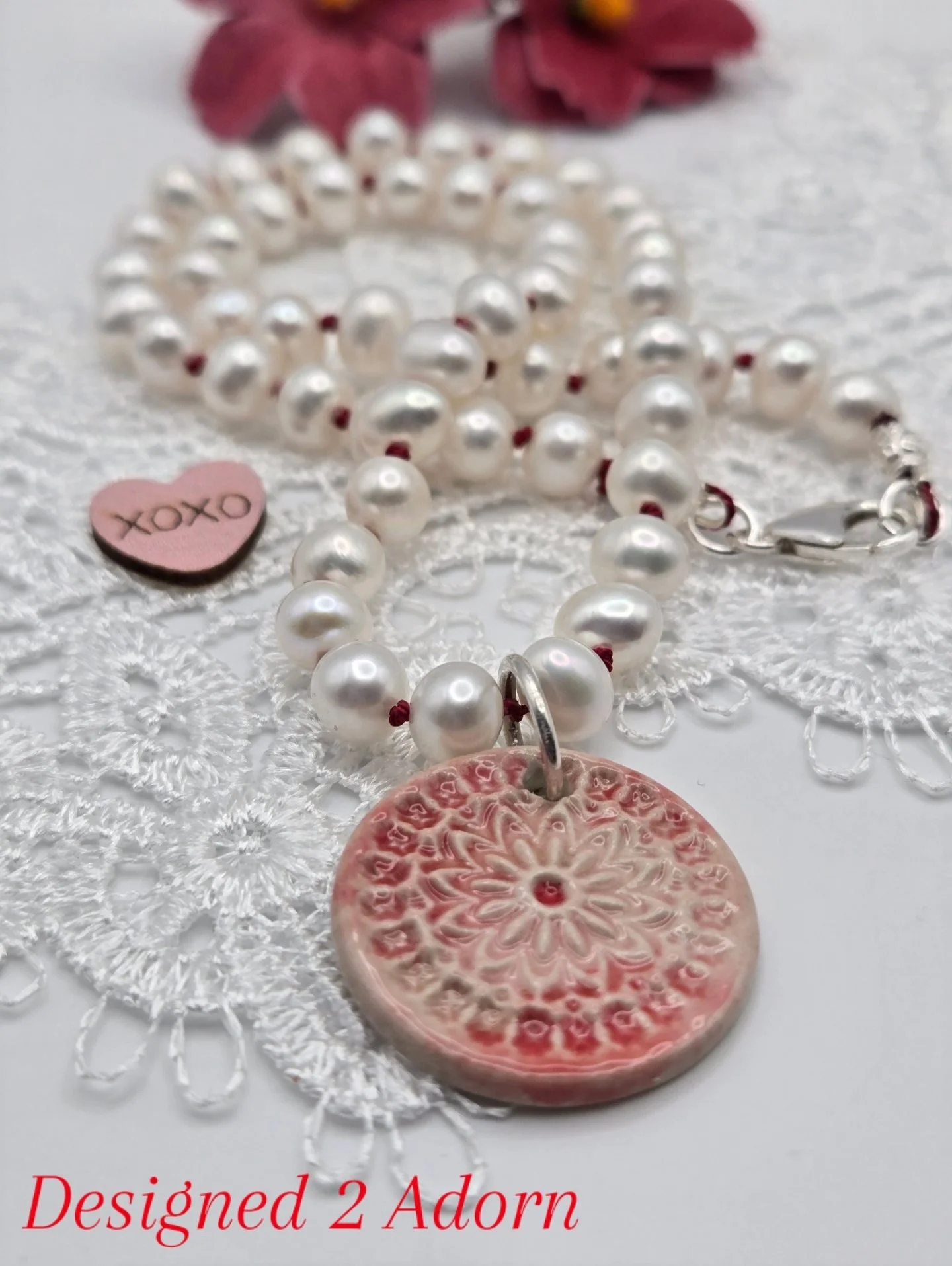 Ease Is Enough Pearl Necklace