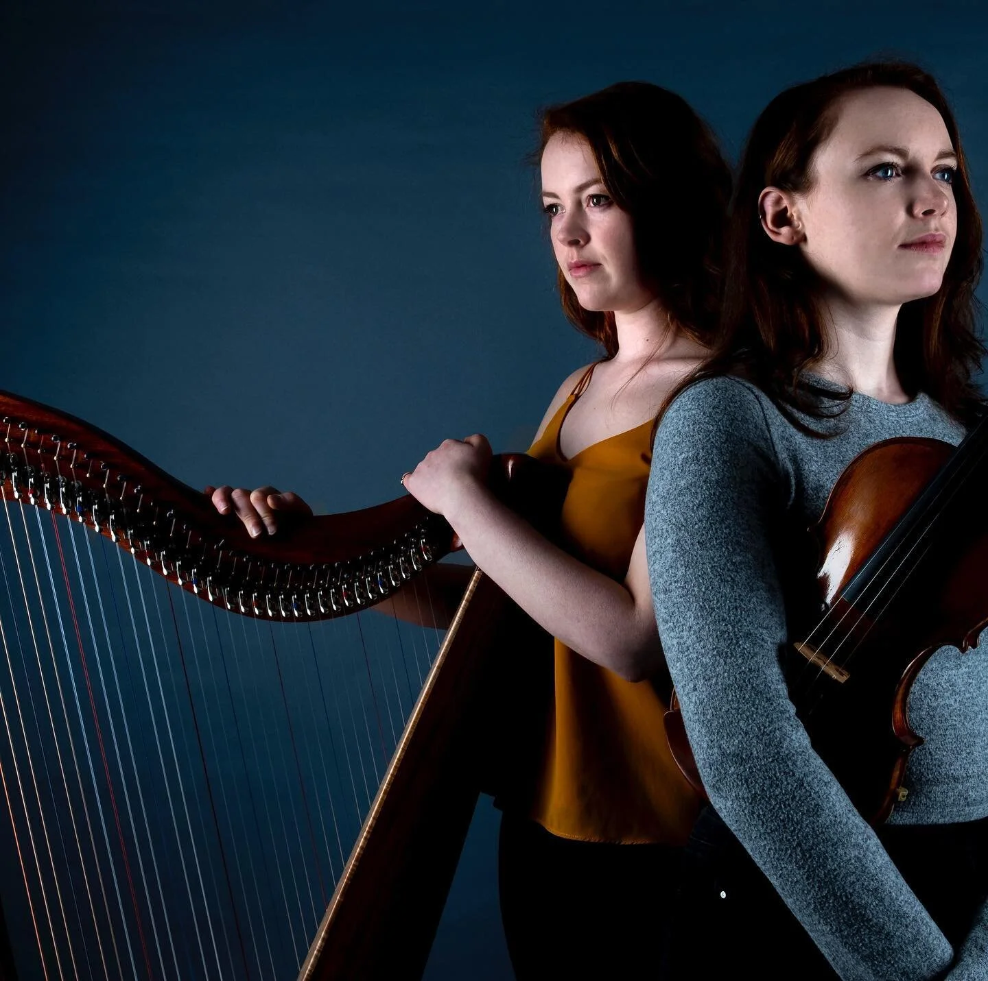 Photos by @ashlivphoto xx 

#contemporary #folk #duo