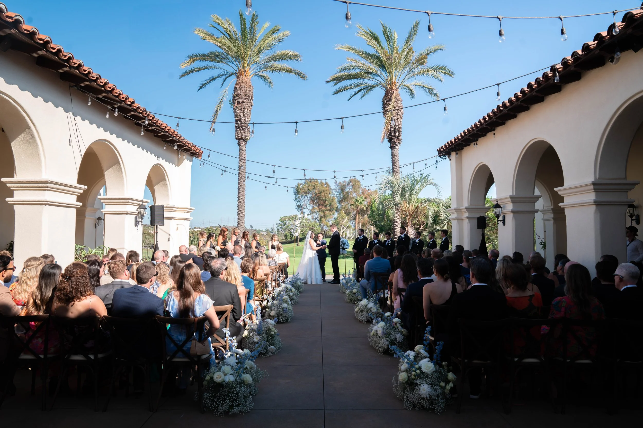 Singer_Sneaks_RA Media Co33.jpg