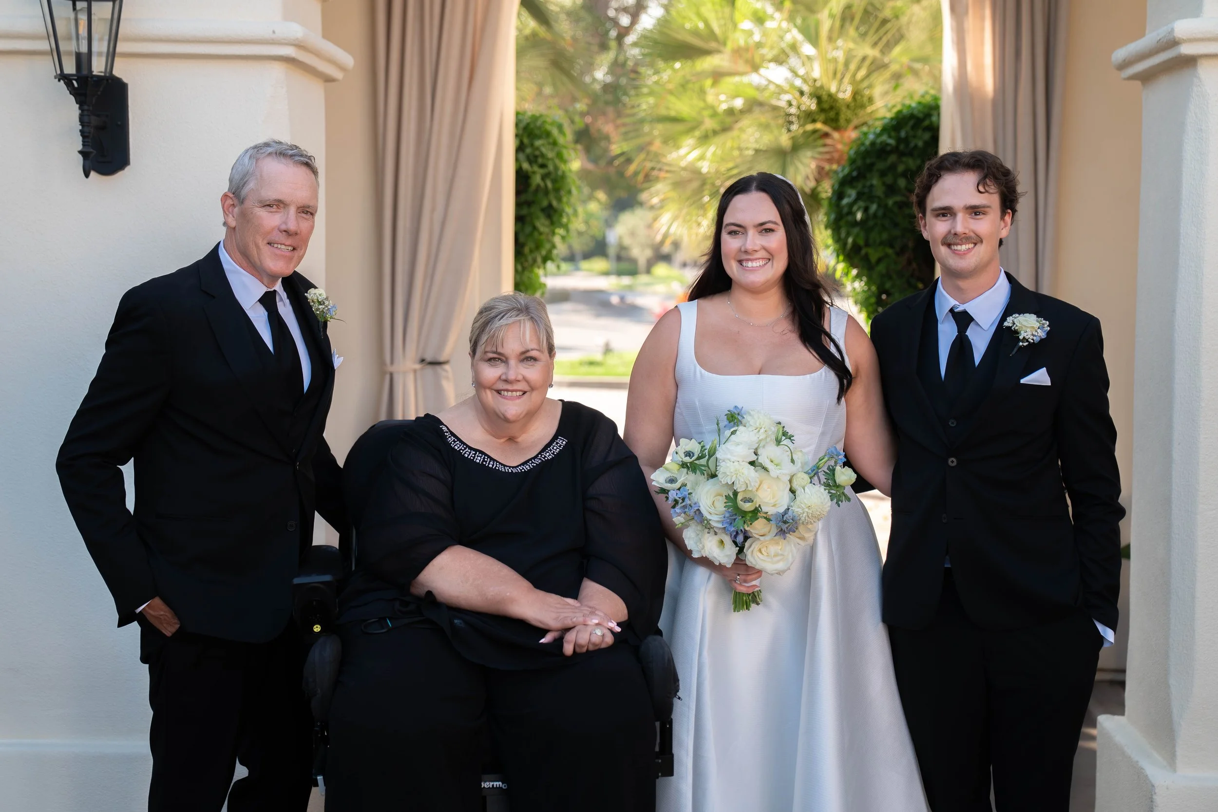 Singer_Sneaks_RA Media Co38.jpg