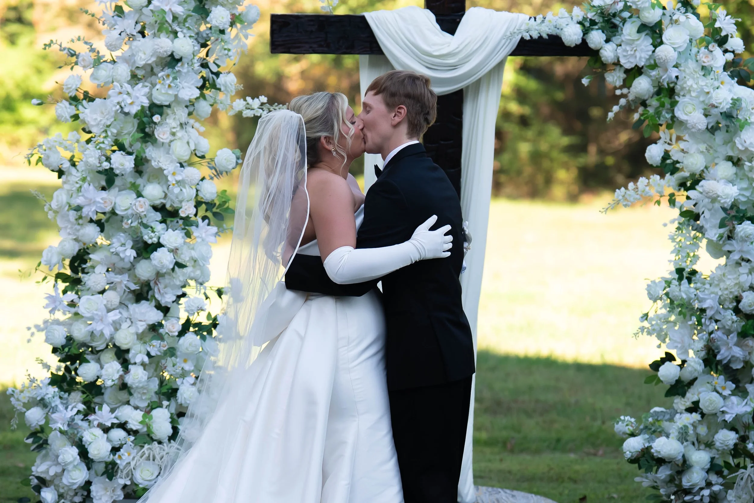 Bowen_Ceremony_RA Media Co96.jpg