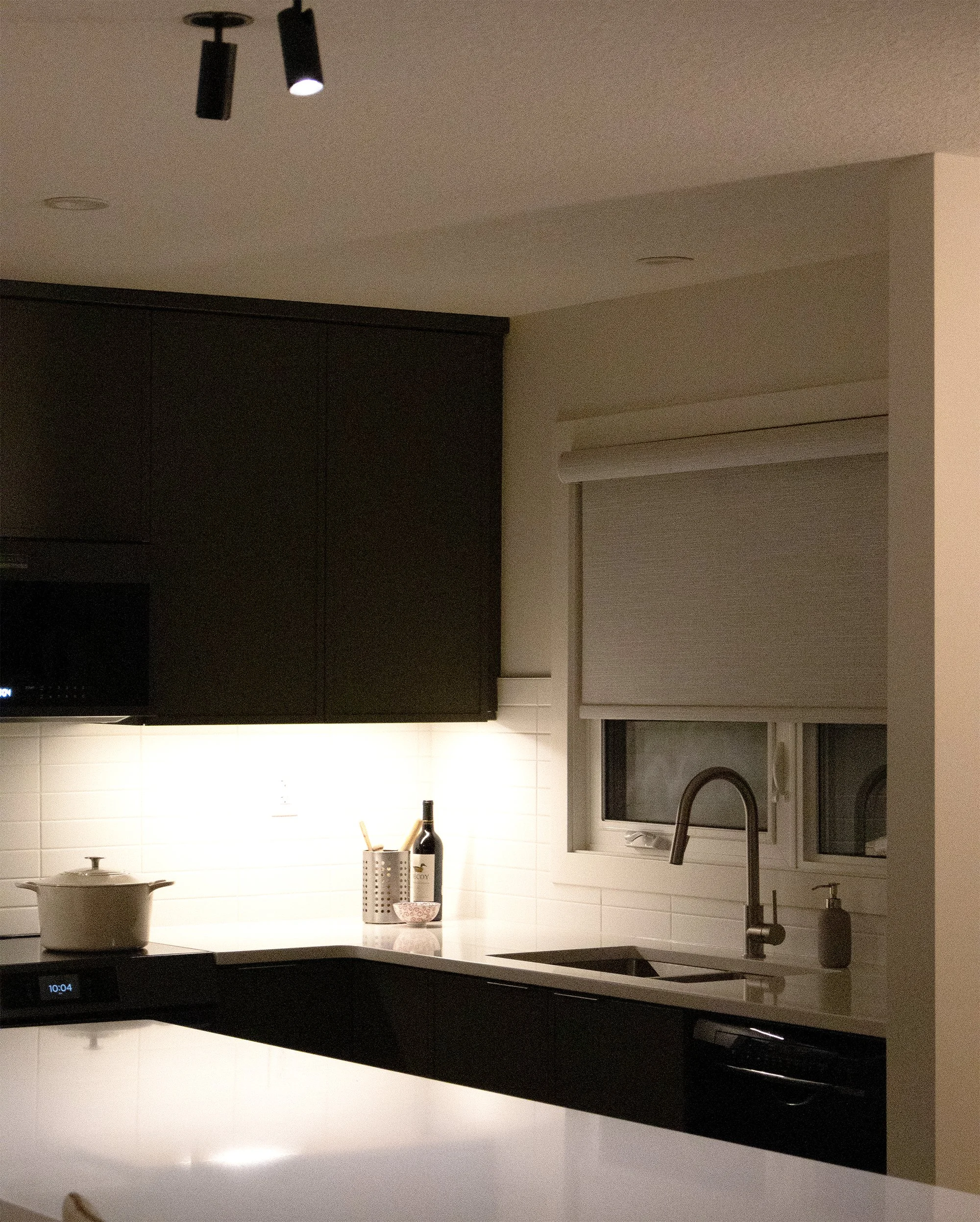 cave_blue-quill_kitchen_5.jpg
